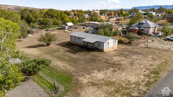 30 N 200 W, Escalante, UT 84726