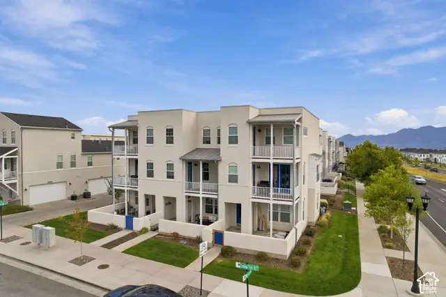 10653 S Cardinal Park Rd, South Jordan, UT 84009 - #2