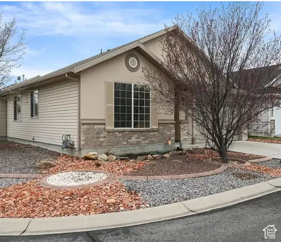 5923 W Roseberry St, West Jordan, UT 84081 - #2