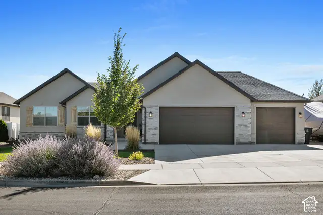 7373 W Desert Brumby Dr, Herriman, UT 84096 - #1