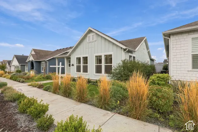 11632 S Kitty Hawk Rd W, South Jordan, UT 84009 - #3