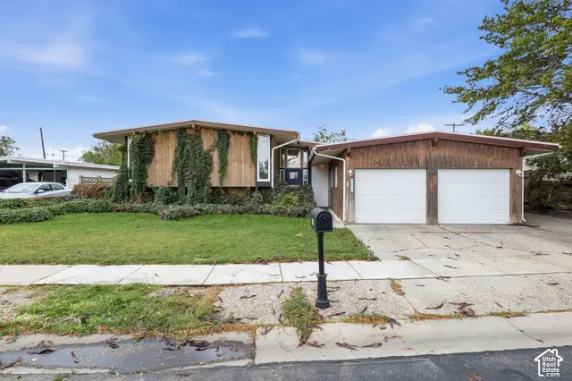 3251 W Florlita Ave, West Valley City, UT 84119 - #2