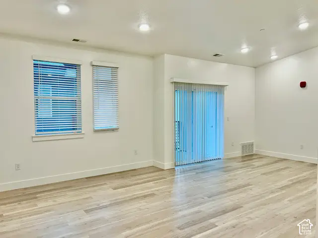 472 W 40 S #302, Providence, UT 84332 - #3