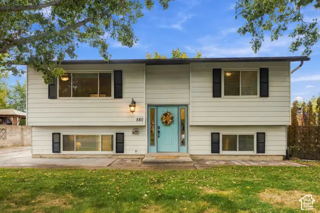 580 E Aloha Ln, Sandy, UT 84070 - #1