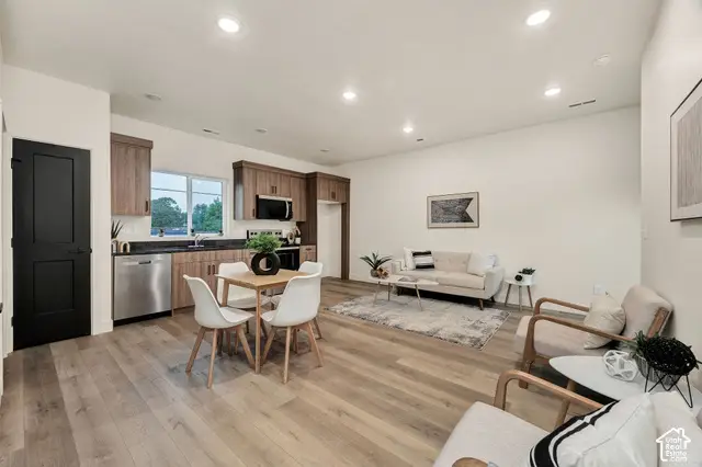 452 N 100 W #104, Logan, UT 84321 - #2
