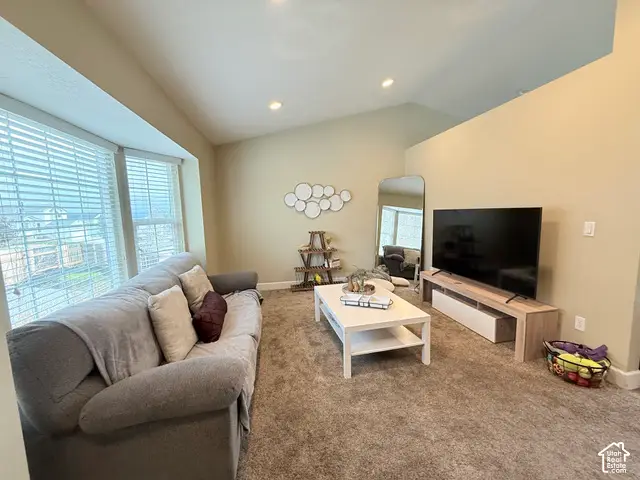 6321 W Borax Ave, Kearns, UT 84118 - #3