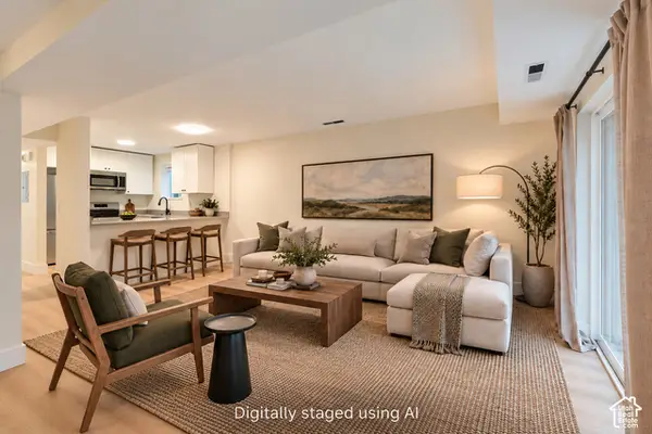 4868 S Highland Cir #2, Holladay, UT 84117