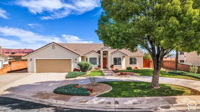 1025 S 375 Cir E, Ivins, UT 84738 - #1