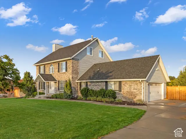 9707 S Dunsinane Dr, South Jordan, UT 84095 - #3