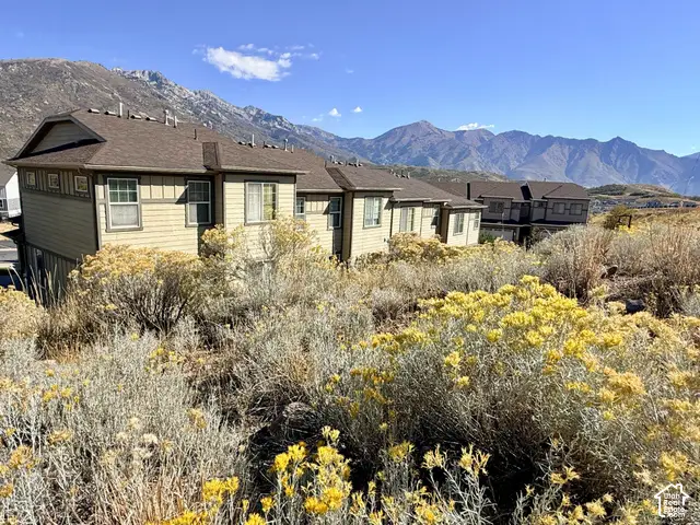 2274 E Deer Park Ln, Draper, UT 84020 - #1