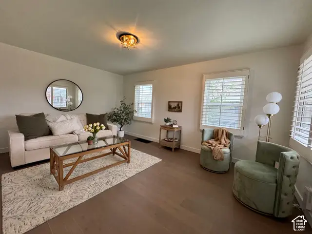 225 E Rosewood Ave S, Salt Lake City, UT 84115 - #3