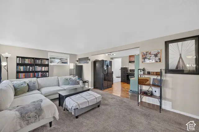 562 Kirk St, Layton, UT 84041 - #3