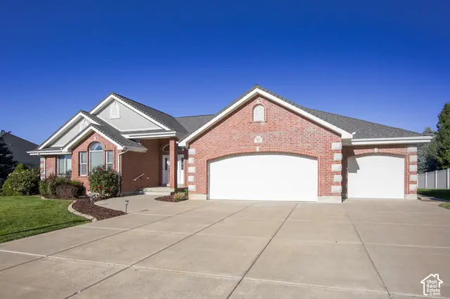 5925 S 1050 E, South Ogden, UT 84405 - #3