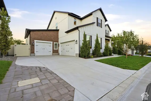 4772 W Thorntree Ln S, Herriman, UT 84096 - #3