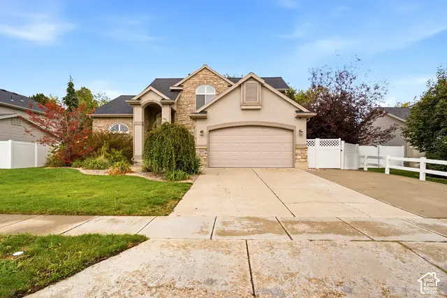 1425 S 300 E, Kaysville, UT 84037 - #3
