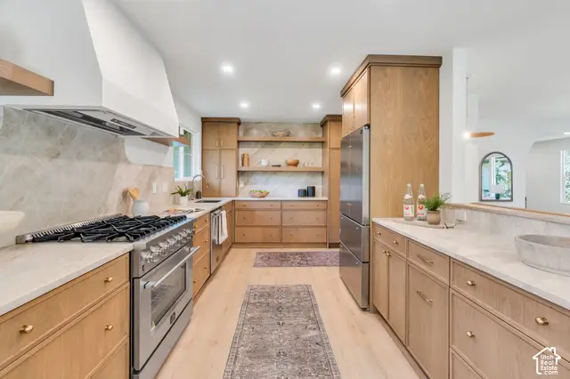 2050 E Wildwood Dr, Holladay, UT 84121 - #3