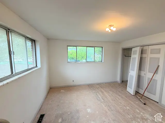929 E Garden Dr, Millcreek, UT 84124 - #3
