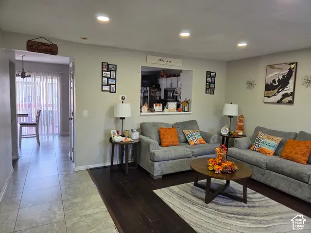 5727 W Loch Raven Ct, West Valley City, UT 84128 - #2
