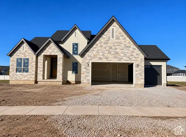 419 N Amber Ln, Layton, UT 84041