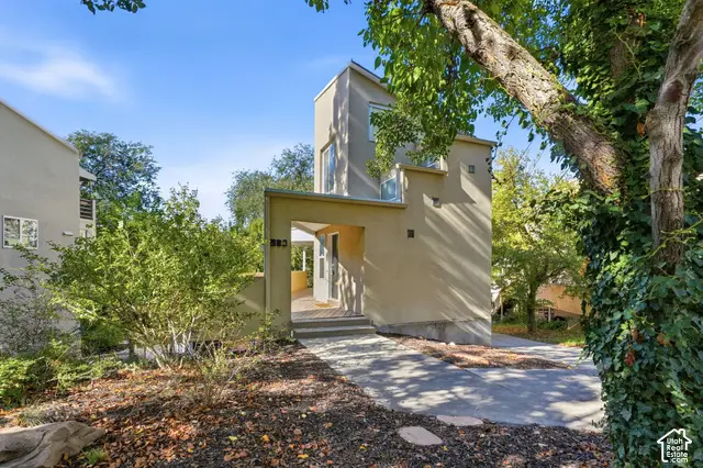 583 N Westcapitol St, Salt Lake City, UT 84103 - #2