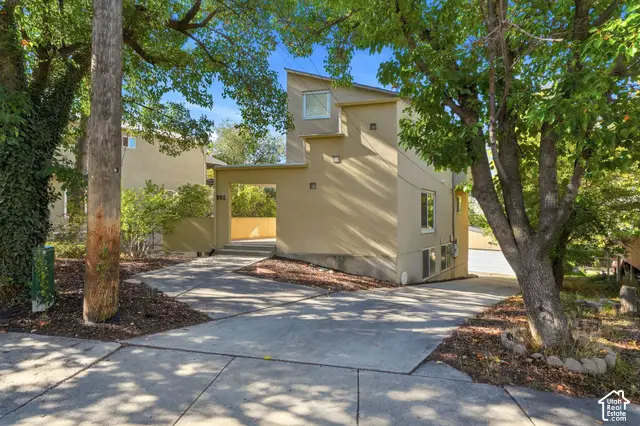 583 N Westcapitol St, Salt Lake City, UT 84103 - #3