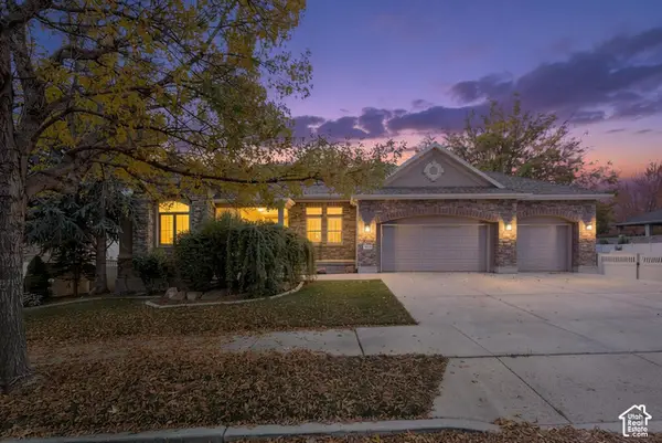 3013 W Alta Peak Rd, South Jordan, UT 84095