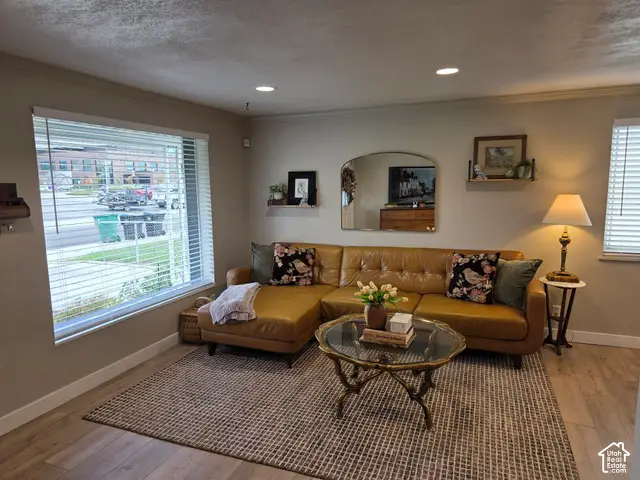 4794 S Box Elder St, Murray, UT 84107 - #3