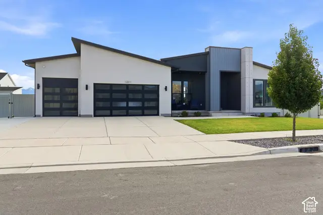 12211 S Juniper Cv, Herriman, UT 84096 - #3