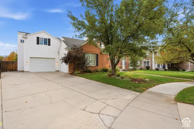 11477 S Brambleberry Ln, Draper, UT 84020 - #3