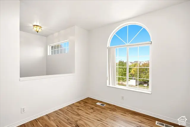 1464 N Tartan Way E, Layton, UT 84041 - #3