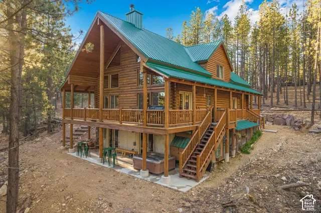 940 N Spruce Dr, Duck Creek Village, UT 84762 - #1