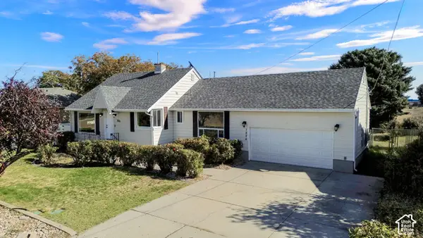 1226 N 1500 W, Clinton, UT 84015