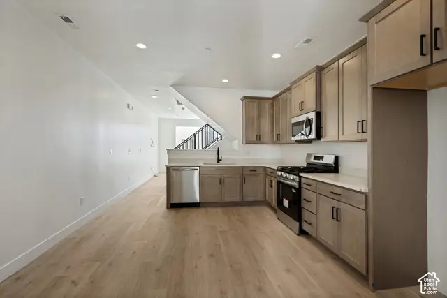 11039 S Freestone Rd #129, South Jordan, UT 84009 - #3