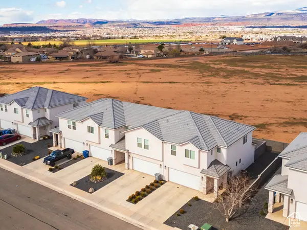 525 E Steeplechase Rd, Washington, UT 84780