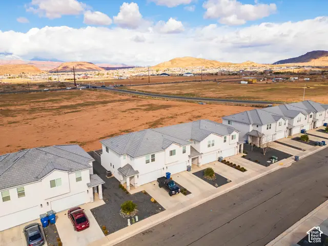 525 E Steeplechase Rd, Washington, UT 84780 - #3