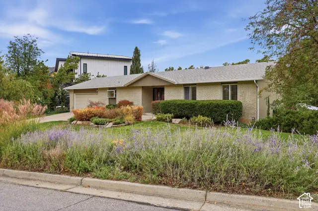 8650 S Russell Park Rd, Cottonwood Heights, UT 84121 - #1