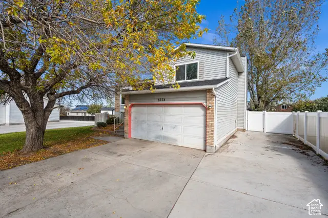 8334 Danbury Dr, Magna, UT 84044 - #2