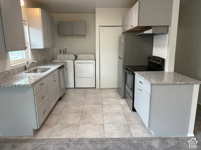 268 W 700 N, Salt Lake City, UT 84103 - #2