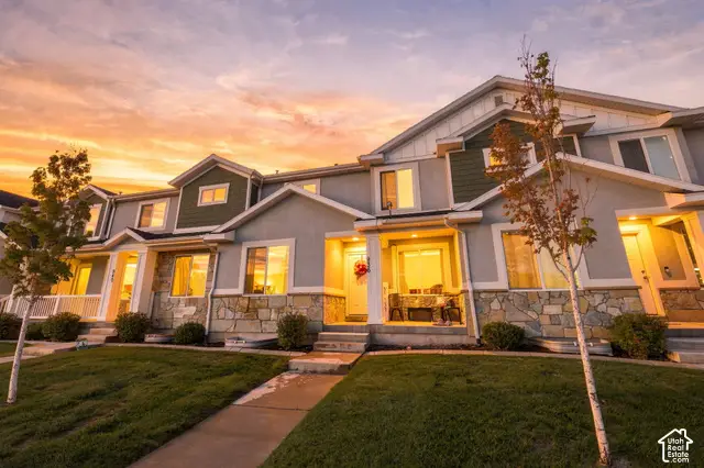 936 N Center St, Santaquin, UT 84655 - #2