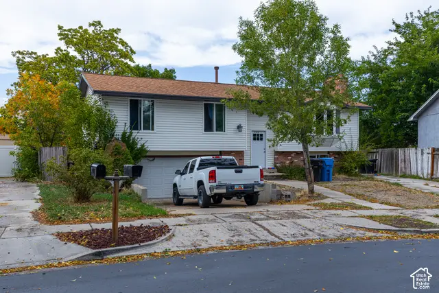 2016 W Hewwood Cir S, Taylorsville, UT 84129 - #2