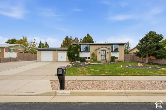 21 W 6830 S, Murray, UT 84107 - #1