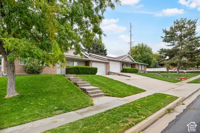 135 S 900 E, Springville, UT 84663 - #2