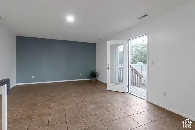 3388 W Briar Dr, West Jordan, UT 84084 - #2