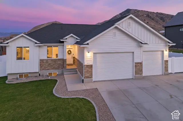 1071 E 160 N, Hyde Park, UT 84318 - #2
