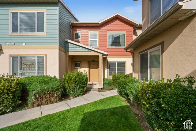 3688 W Periwinkle Dr, South Jordan, UT 84095 - #2