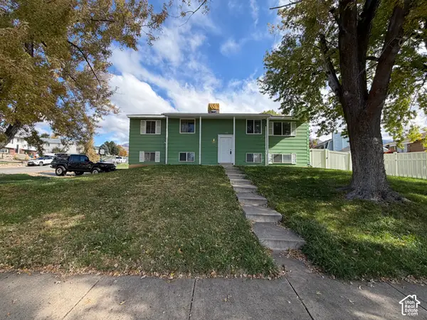 1388 N Nayon Dr, Layton, UT 84040
