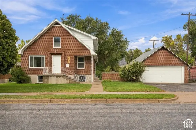 360 5th St, North Ogden, UT 84404 - #1
