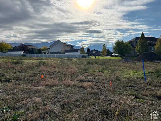 3414 N 1160 W #214-R, Pleasant View, UT 84414 - #1
