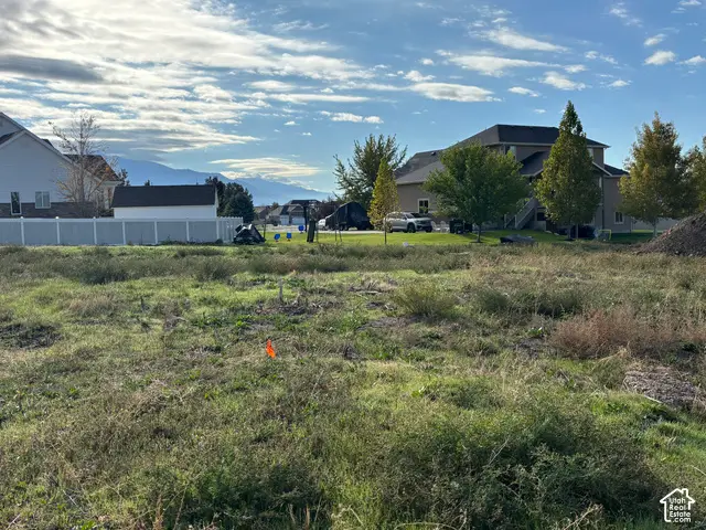 3414 N 1160 W #214-R, Pleasant View, UT 84414 - #2