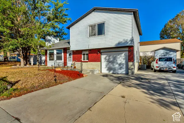 5142 W Loomis Ln, Kearns, UT 84118 - #3